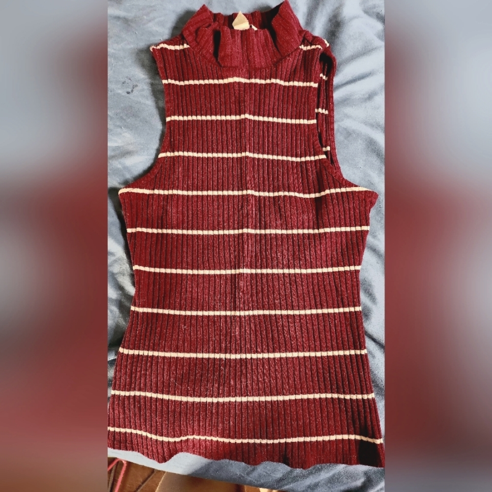 Turtle Neck Tank